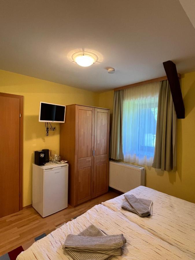 Privatzimmer Familie Pair/Schmoll Spital am Semmering Værelse billede